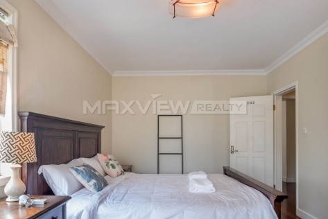 Cambridge Forest Newtown 5bedroom 380sqm ¥32,000 PRY0011