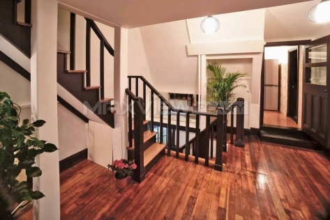 Old Lane House on Nanjing West Road 4bedroom 120sqm ¥28,000 PRY0016
