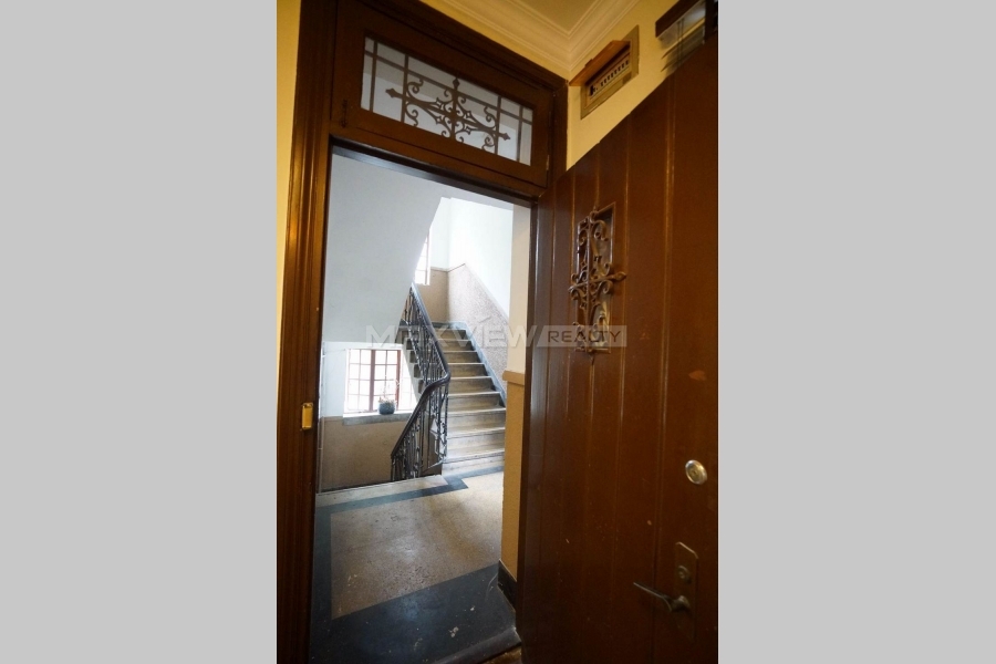 Old Apartment On Huaihai Road 2bedroom 110sqm ¥16,000 PRY00134