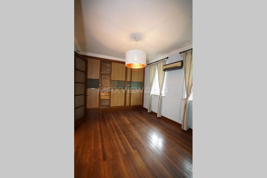 Old Apartment On Huaihai Road 2bedroom 110sqm ¥16,000 PRY00134