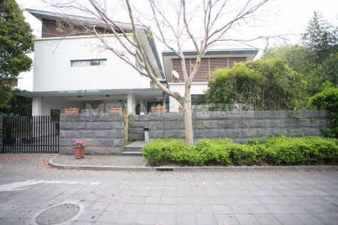 Lakeside Ville 4bedroom 270sqm ¥38,000 PRY00196