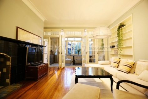 Old Apartment on Fuxing Middle Road 1bedroom 110sqm ¥20,000 PRS67
