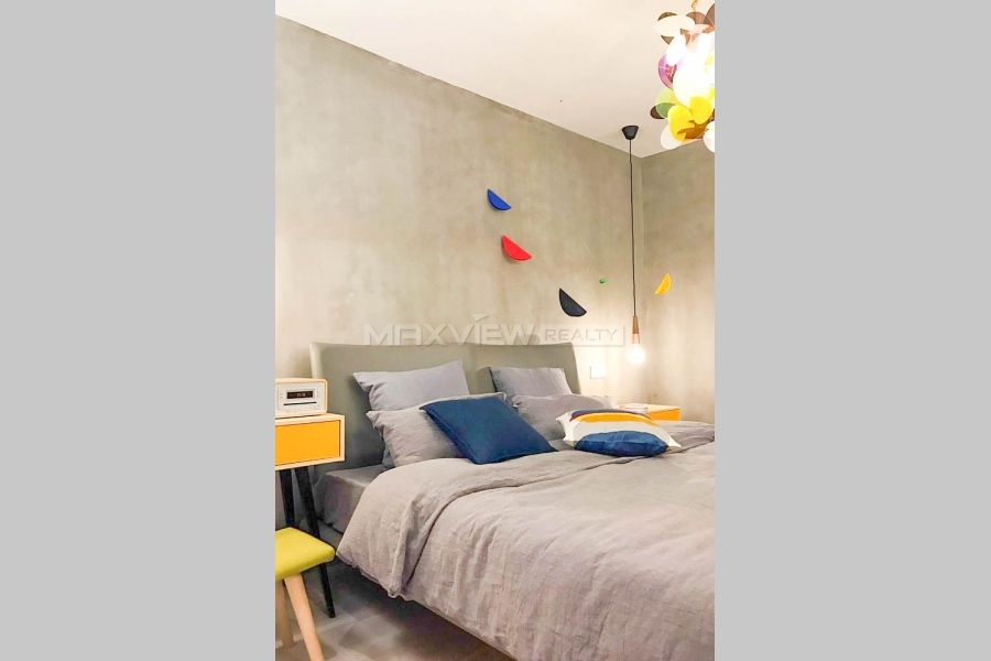 Old Apartment On Huaihai Middle Road 2bedroom 85sqm ¥18,000 PRS135