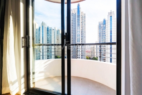 Apartment On Xujiahui Road 4bedroom 158sqm ¥28,800 PRS279