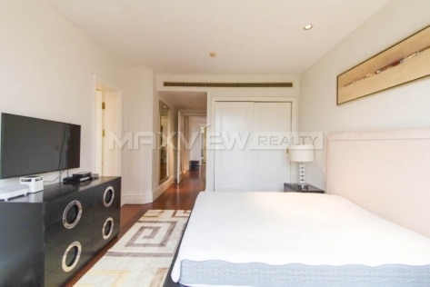 Le Chateau Huashan   4bedroom 260sqm ¥56,000 PRS346