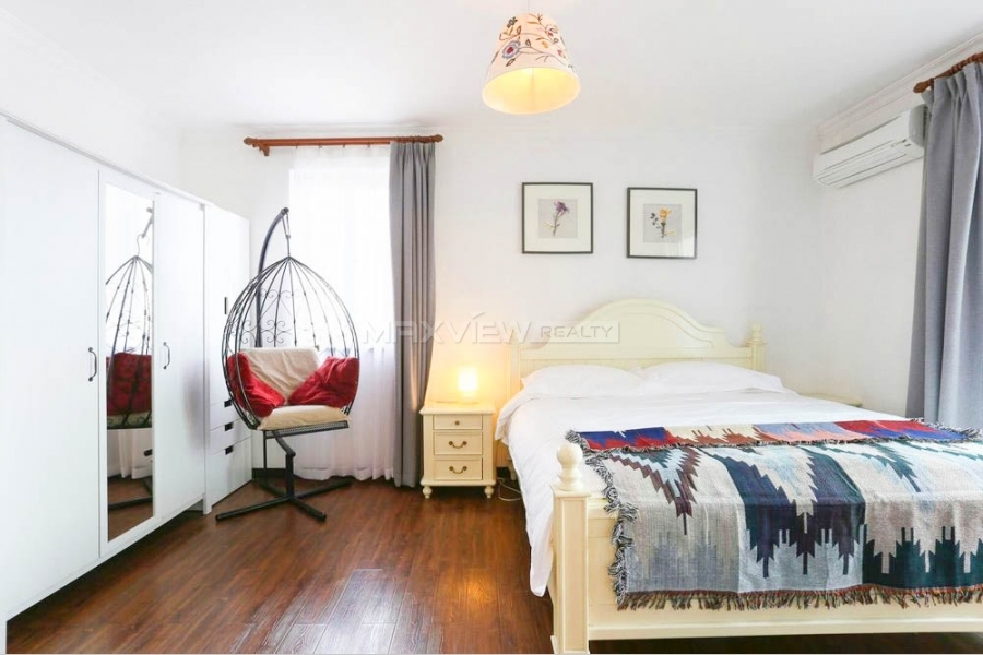 Old Apartment On Huaihai Middle Road 3bedroom 180sqm ¥24,000 PRS470