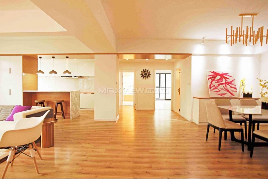 Gaoxin Apartment 3bedroom 185sqm ¥36,000 PRS582