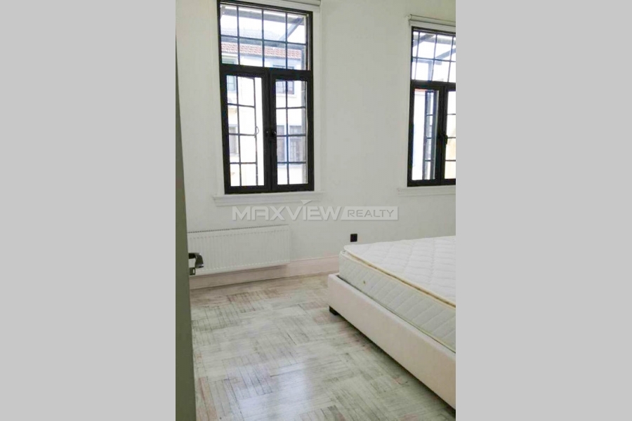 Old Apartment on Xiangyang South Road 2bedroom 110sqm ¥20,000 PRS858