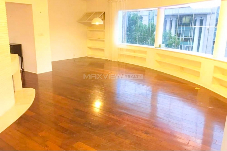 Apartment On Gao An Road 2bedroom 150sqm ¥34,900 PRS916