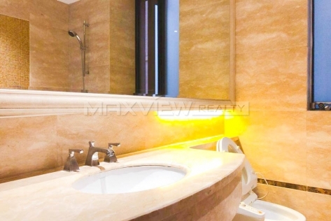 Gubei Qiangsheng Garden  2bedroom 133sqm ¥23,500 PRS1055