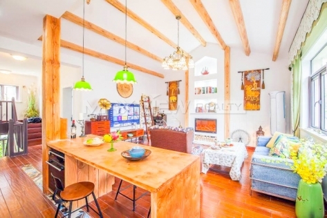 Old Garden House On Nanhui Road 4bedroom 120sqm ¥24,000 PRS1090