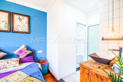 Old Garden House On Nanhui Road 4bedroom 120sqm ¥24,000 PRS1090