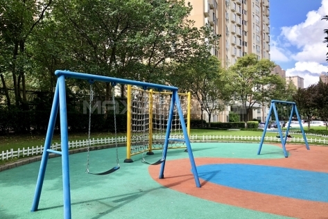 Oasis Riviera  天山河畔花园