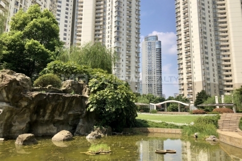 Summit Panorama 江临天下