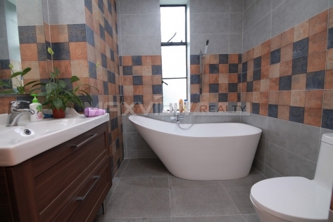 Lane House on Gaoan Rd 4bedroom 240sqm ¥34,000 PRY1010