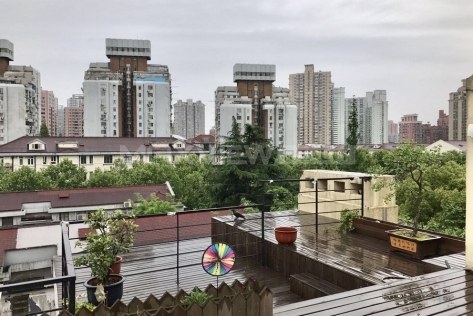 Lane House on Shaoxing Rd with Floor Heating and Private Terrace 2bedroom 130sqm ¥26,800 PRY1025