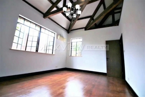 Lane House on Wulumuqi S Rd 5bedroom 350sqm ¥75,000 PRY1026