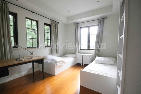San Marino Bridge 4bedroom 400sqm ¥40,000 PRS1323