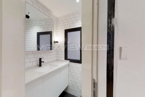 Old Lane House On Xiangyang South Road 3bedroom 140sqm ¥25,000 PRS1340