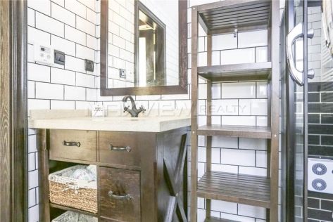 Old  Apartment On Yanqing Road 1bedroom 100sqm ¥17,000 PRS1624