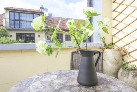 Old  Apartment On Yanqing Road 1bedroom 100sqm ¥17,000 PRS1624