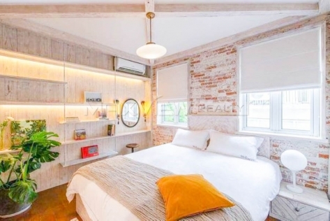 Old Lane House On Yan An Middle Road 2bedroom 120sqm ¥22,000 PRS1661