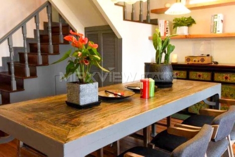 Old Lane House On Kangding Road 2bedroom 160sqm ¥25,000 PRS1690