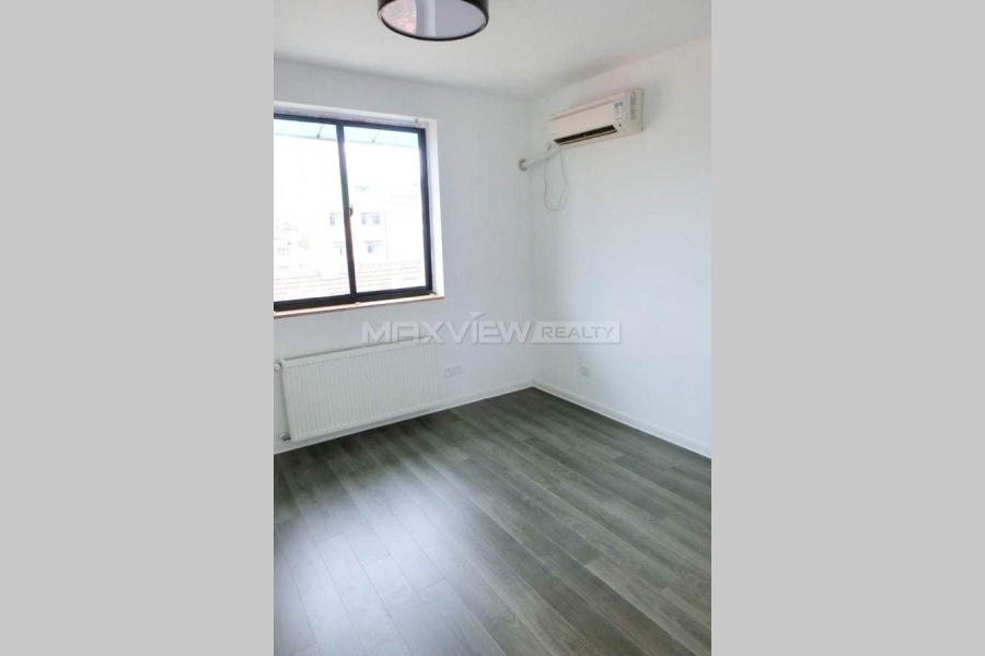 Old  Apartment On Changshu Road 2bedroom 95sqm ¥18,000 PRS1833