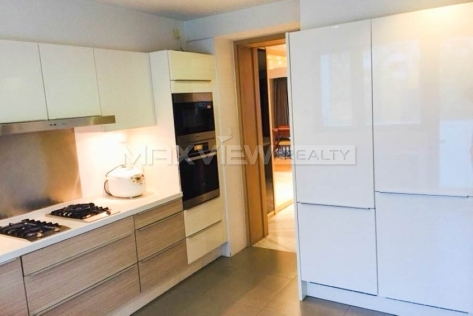 1 Xinhua Road 4bedroom 288sqm ¥50,000 PRS2032
