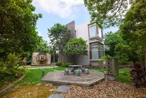 Santa Villa 圣地维拉