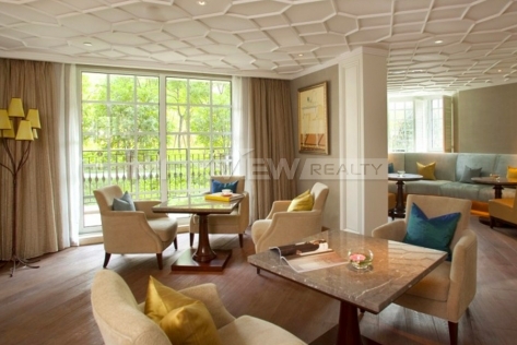 Lanson Place Jin Qiao Residence 逸兰金桥服务式公寓