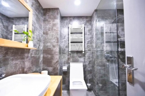 Heng Yuan 4bedroom 140sqm ¥24,000 PRS2112