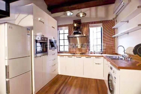 Old Lane House On Maoming North Road 3bedroom 200sqm ¥34,000 PRS2123