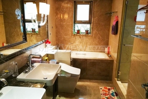 Seasons Villa 3bedroom 156sqm ¥26,000 PRS2169