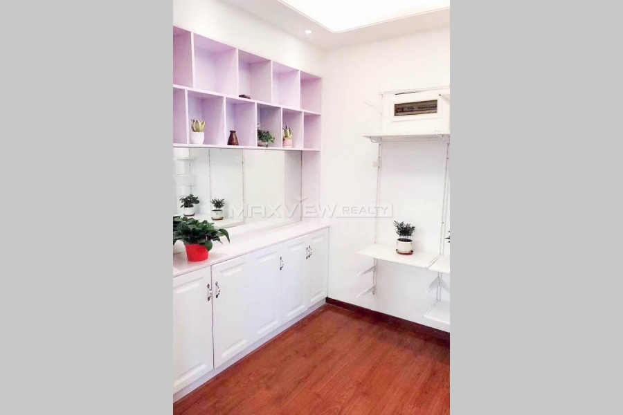 Apartment On Yueyang Road 3bedroom 125sqm ¥23,000 PRS2222