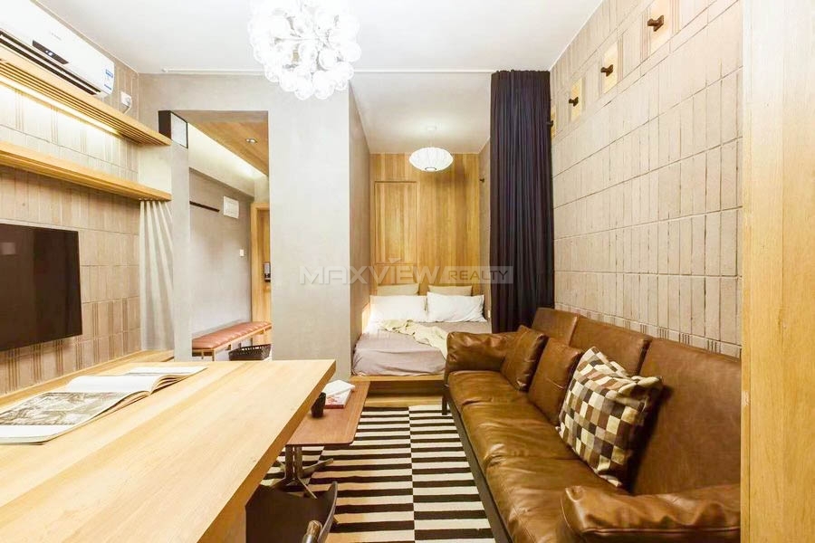 Old Apartment On Hengshan Road 1bedroom 65sqm ¥17,000 PRS2259