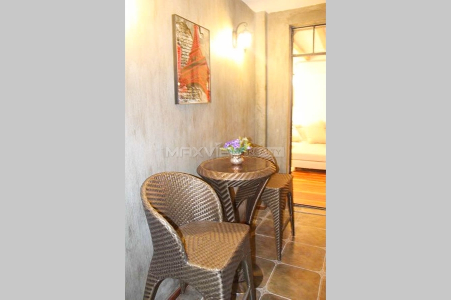 Old Apartment On Xingguo Road 3bedroom 150sqm ¥25,000 PRS2318