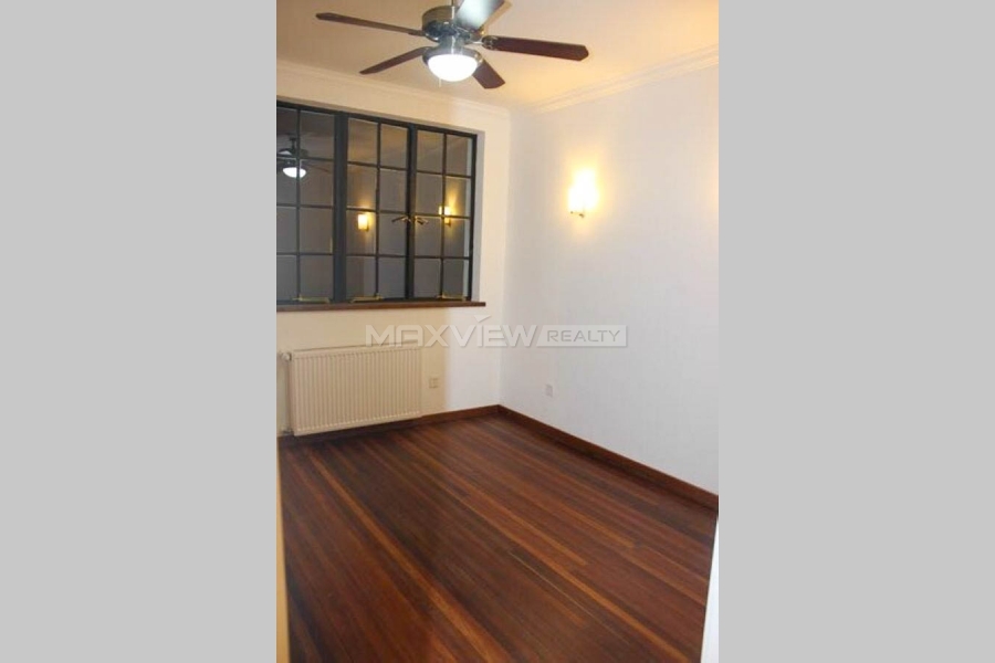 Old Apartment On Xingguo Road 3bedroom 150sqm ¥25,000 PRS2318