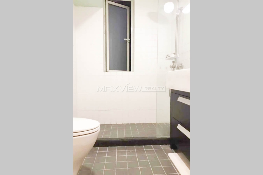 Old Apartment On Wulumuqi Middle Road 2bedroom 80sqm ¥18,000 PRS2443