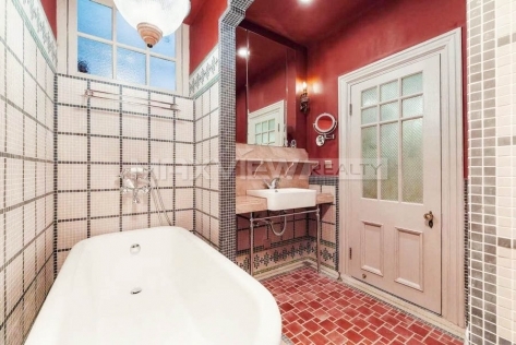 Apartment On Fuxing Middle Road 2bedroom 155sqm ¥48,000 PRS2719