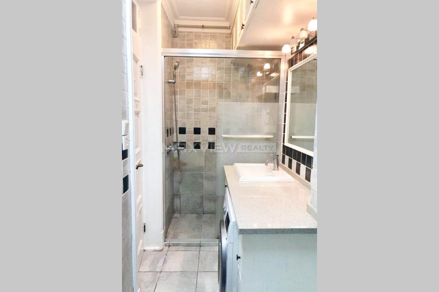 Old Apartment On Huaihai Middle Road 2bedroom 70sqm ¥20,000 PRS2955