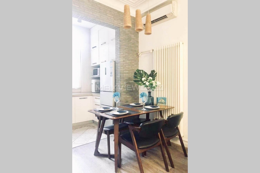 Old Apartment On Huaihai Middle Road 2bedroom 70sqm ¥20,000 PRS2955