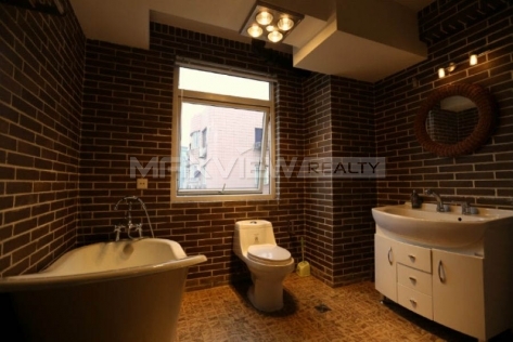 Apartment On Zhenning Road 3bedroom 200sqm ¥27,000 PRS2973