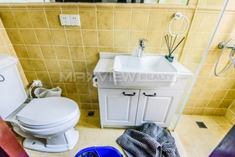 Old Lane House On Xiangyang South Road 4bedroom 200sqm ¥37,000 PRS2972