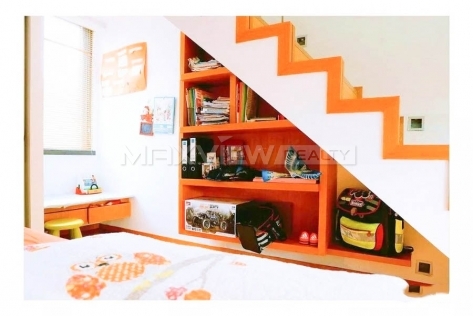 Lakeside Ville 5bedroom 300sqm ¥42,000 PRS3075