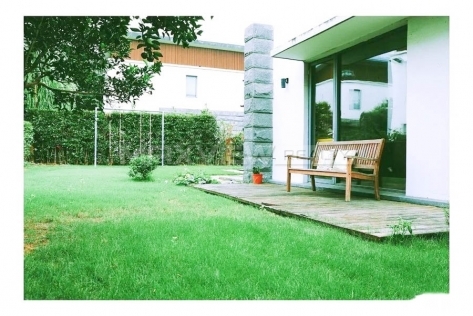 Lakeside Ville 5bedroom 300sqm ¥42,000 PRS3075