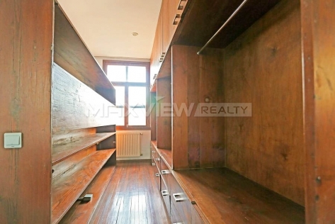 Old Apartment On FUxing Middle Road 2bedroom 150sqm ¥24,000 PRS3148