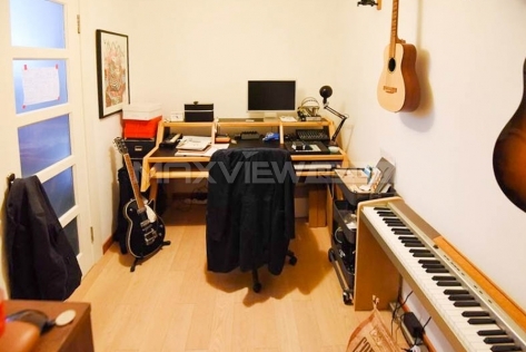 Apartment On Zhenning Road 3bedroom 200sqm ¥28,000 PRS3539