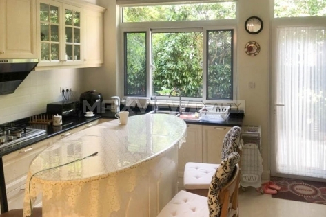 Long Beach Garden Villa 4bedroom 200sqm ¥38,000 PRS3670