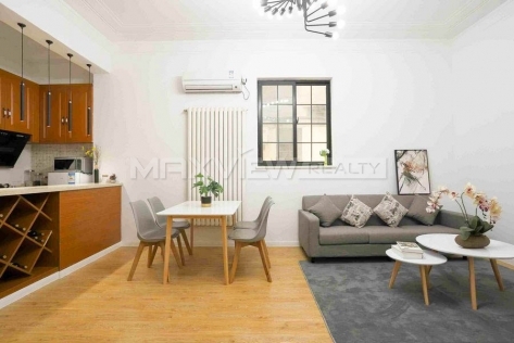 Old Lane House On Wuyuan Road 2bedroom 80sqm ¥25,000 PRS3767